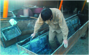 鐵煤集團(tuán)螺旋撈渣機(jī)內(nèi)襯防磨